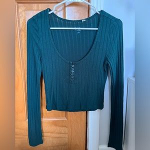 pacsun cropped long sleeve top